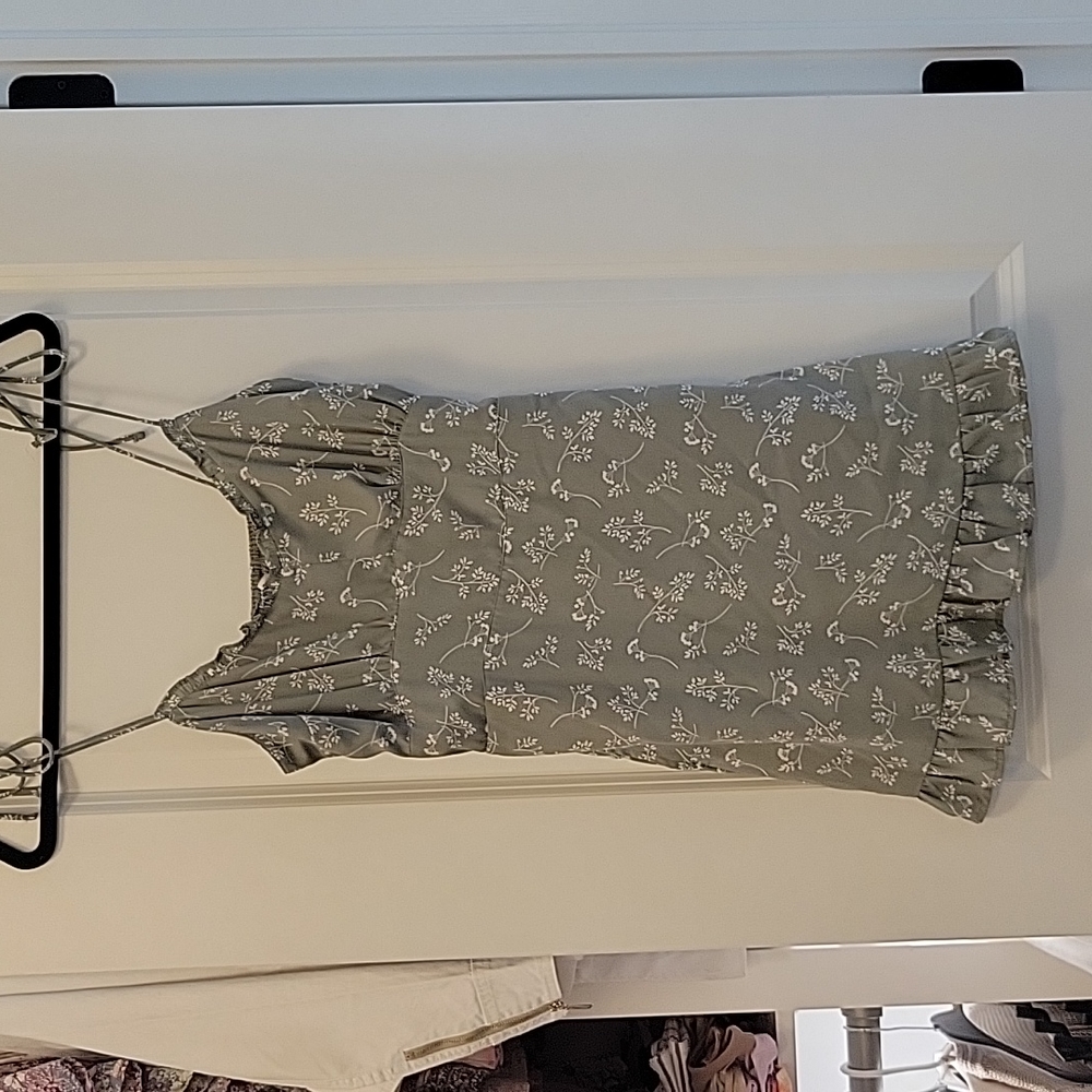 Abercrombie & Fitch floral sun dress